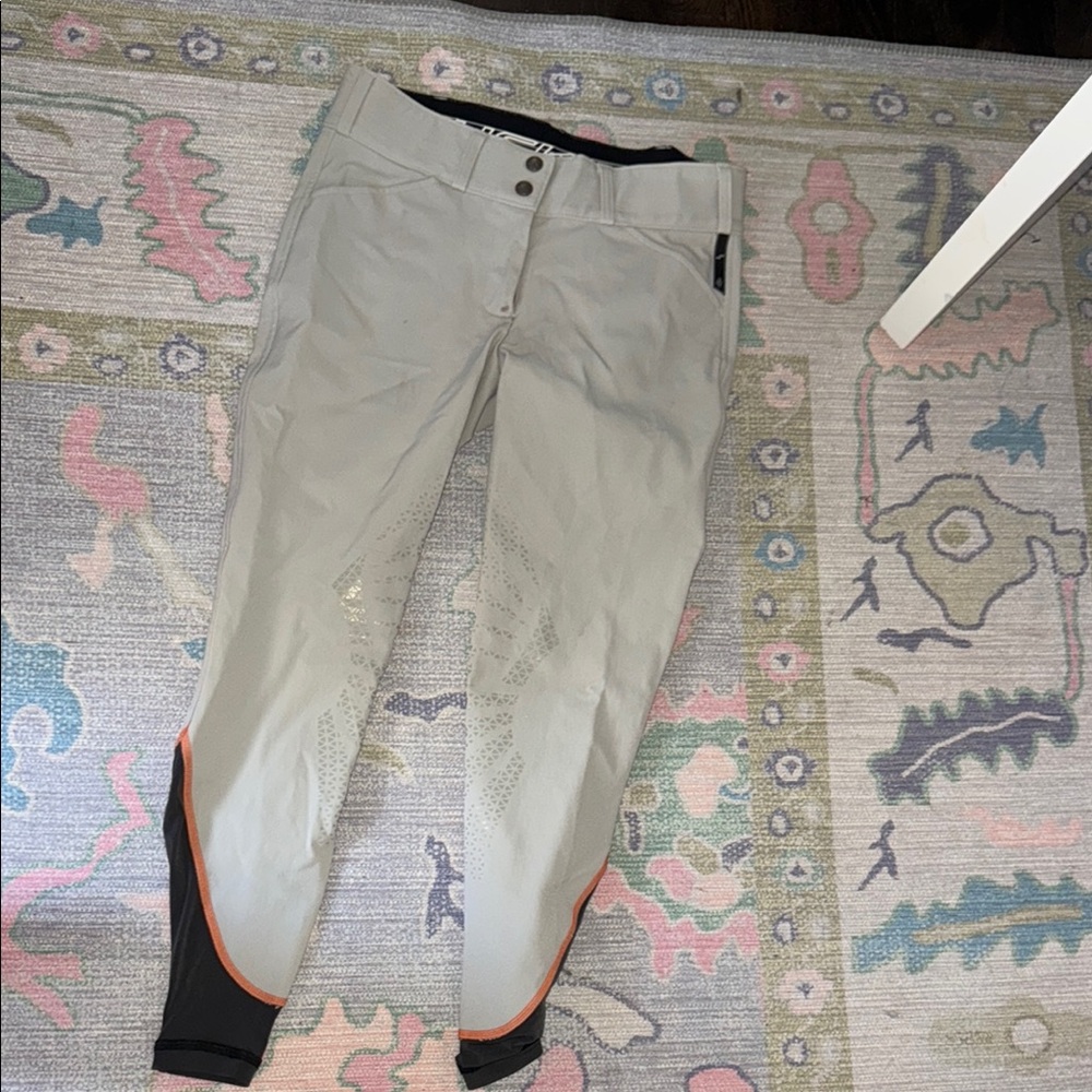 STRUCK Riding Breeches size 27 Khaki🐴🐴